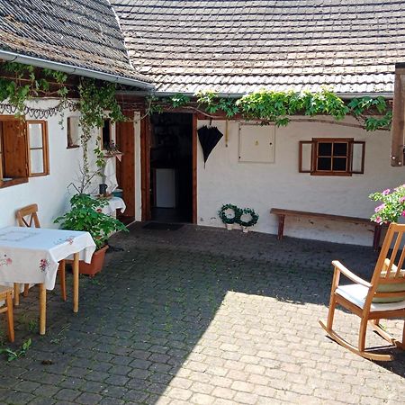 Chaloupka U Mostu Sv Jana V Centru Vodnan Vodňany Exterior foto